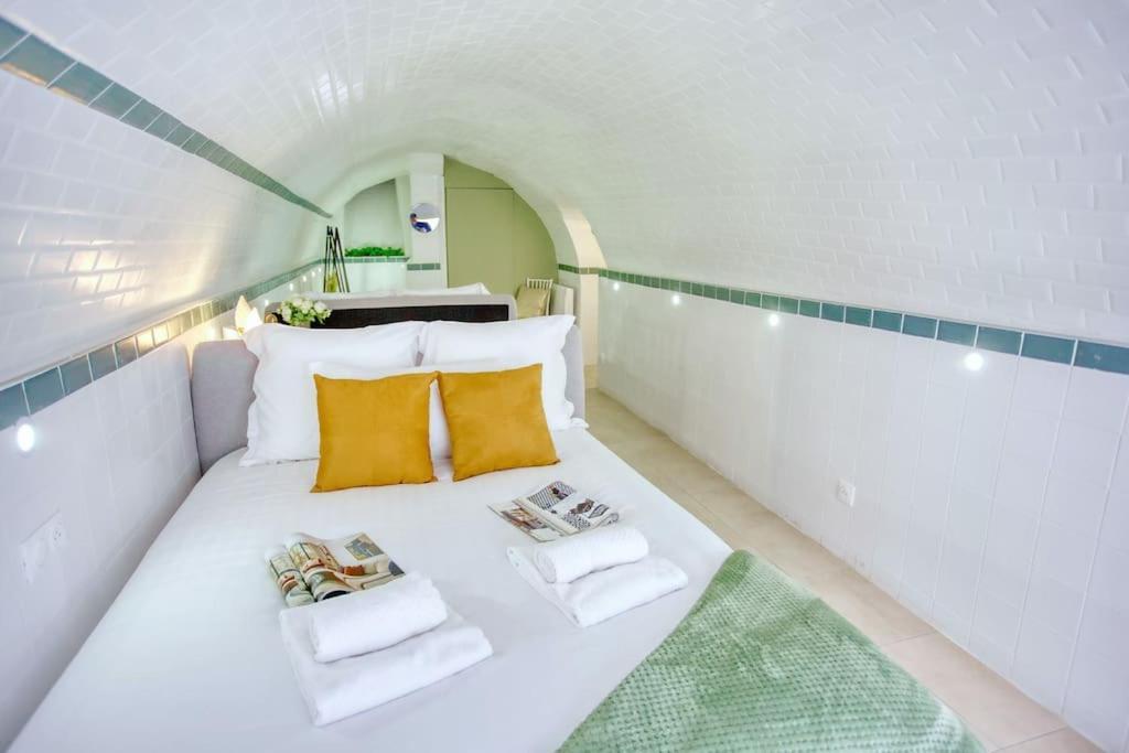 Le Nid Parisien Triplex Cosy Et Chaleureux Daire Dış mekan fotoğraf