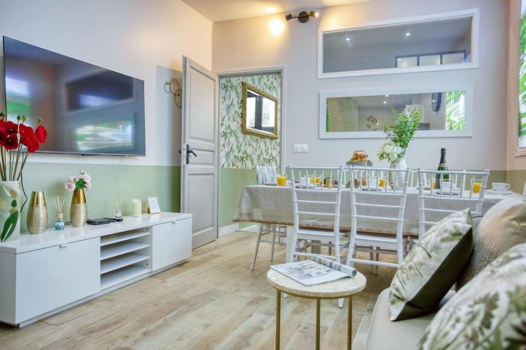 Le Nid Parisien Triplex Cosy Et Chaleureux Daire Dış mekan fotoğraf