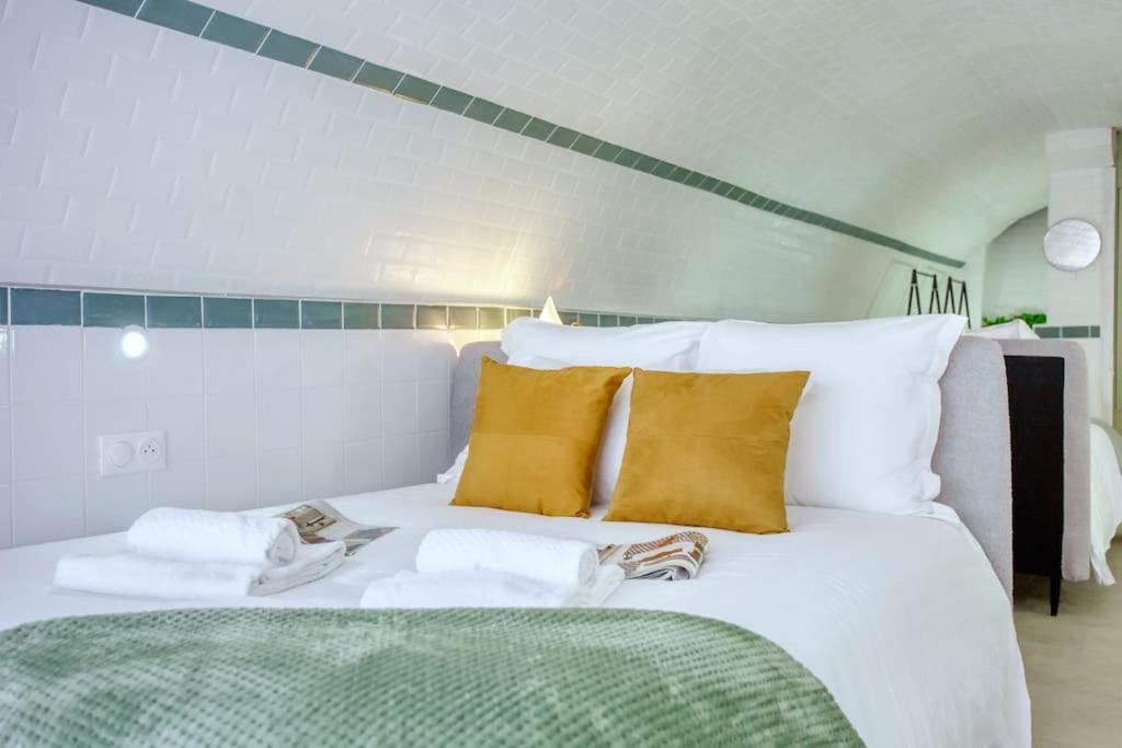 Le Nid Parisien Triplex Cosy Et Chaleureux Daire Dış mekan fotoğraf