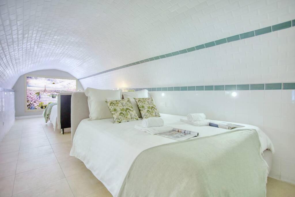 Le Nid Parisien Triplex Cosy Et Chaleureux Daire Dış mekan fotoğraf